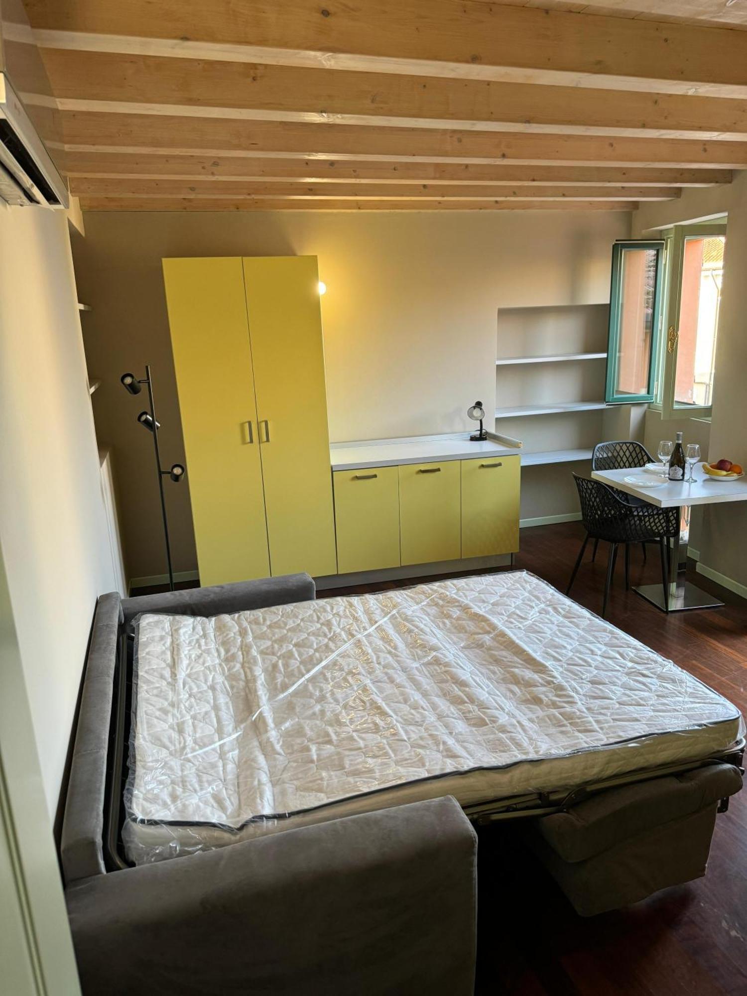 Splendid Apartment Desenzano del Garda Ngoại thất bức ảnh